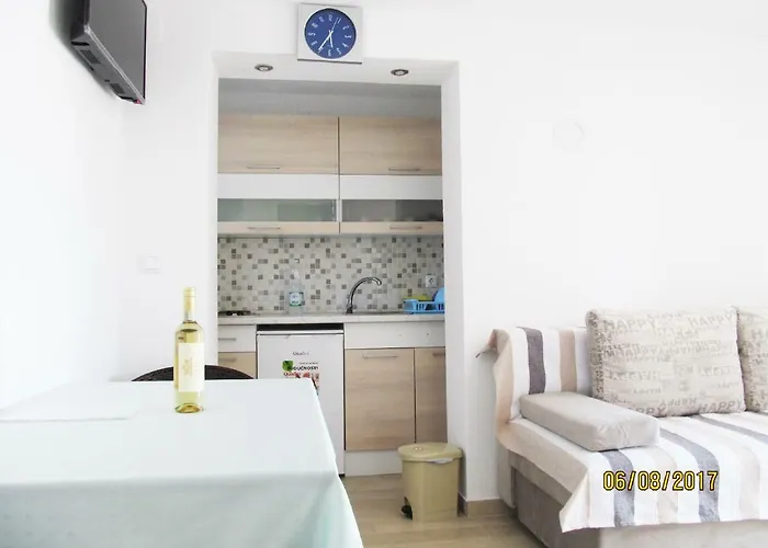 Mala Sirena Apartman *