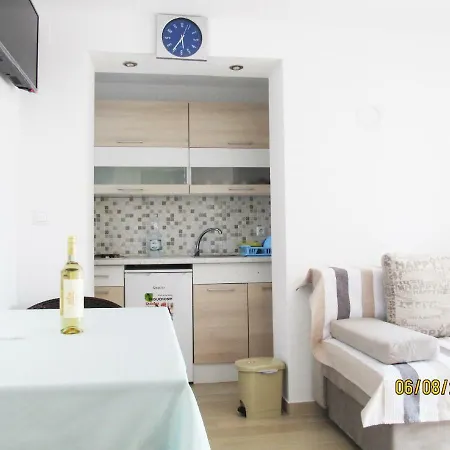 Mala Sirena Apartment *