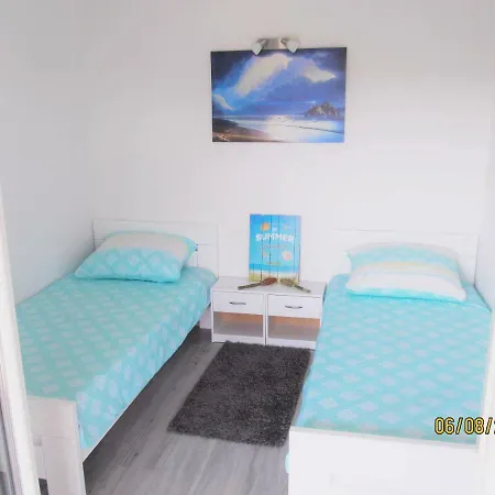 Mala Sirena Apartment *