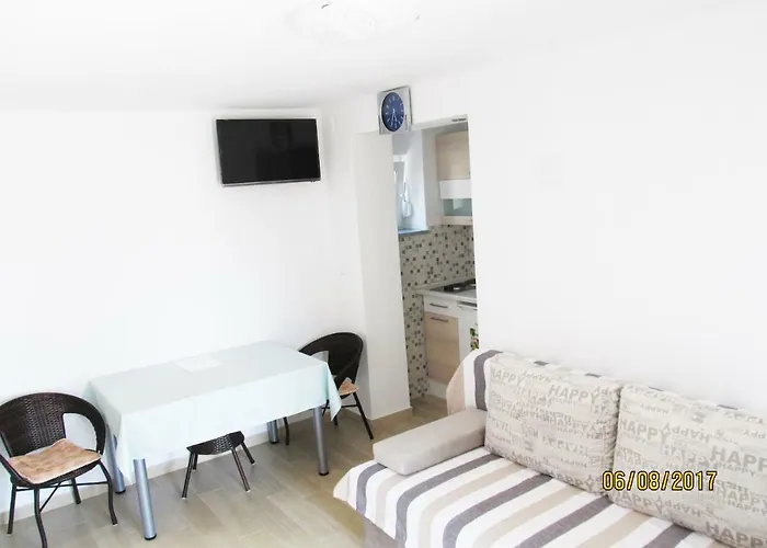 Mala Sirena * 마슬레니차