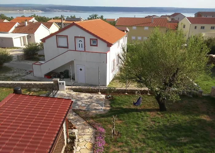 Mala Sirena 마슬레니차